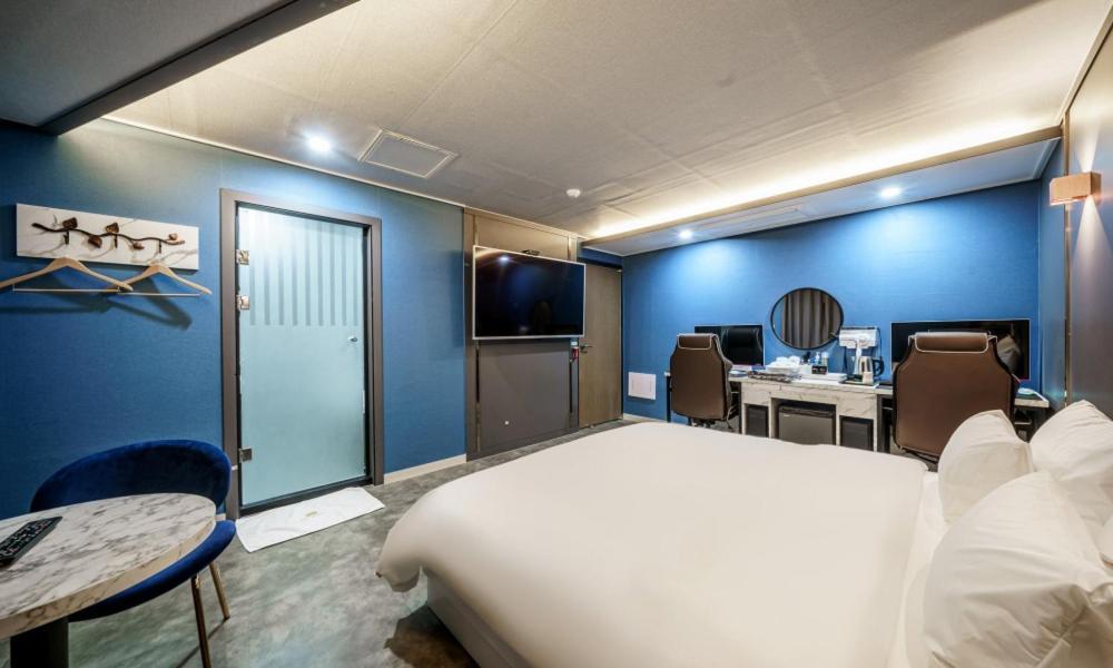 G7 Hotel Dongducheon Bagian luar foto