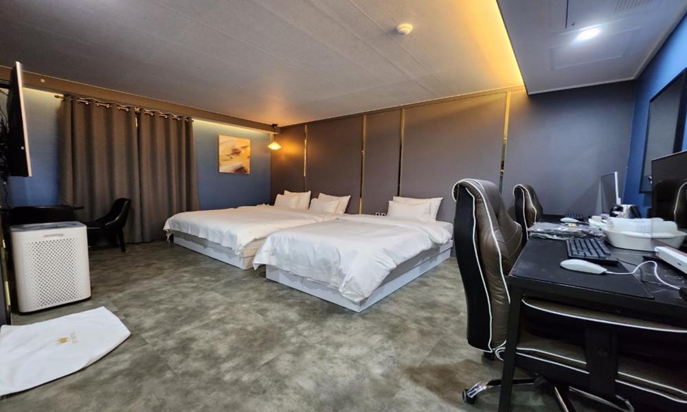 G7 Hotel Dongducheon Bagian luar foto